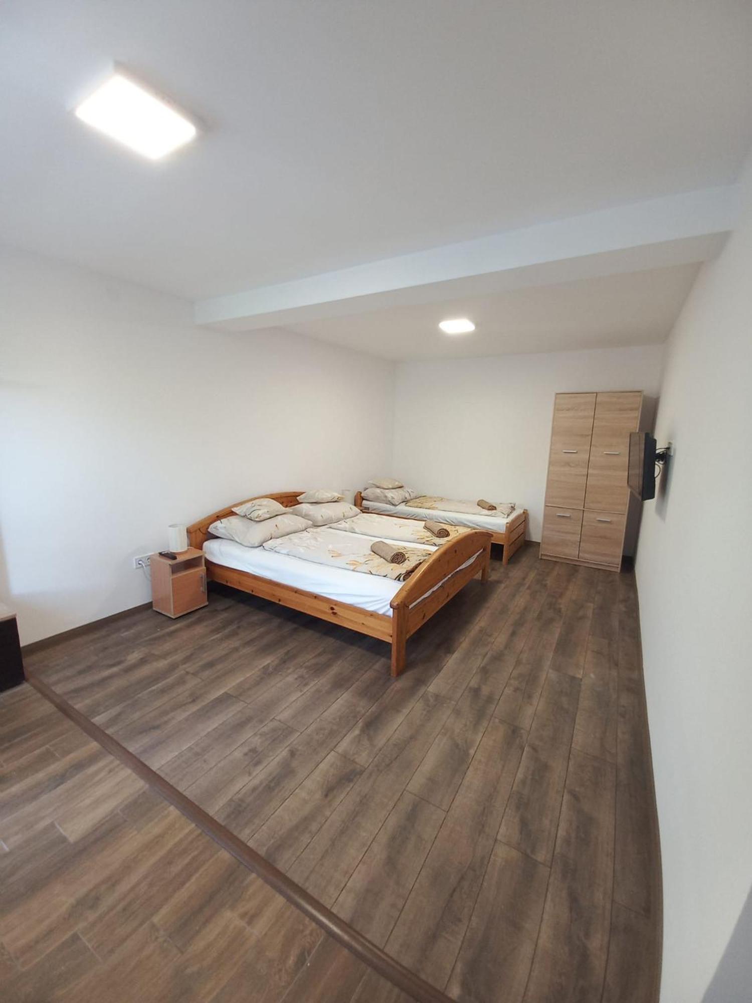 Oazis Apartman Sárospatak Exteriér fotografie
