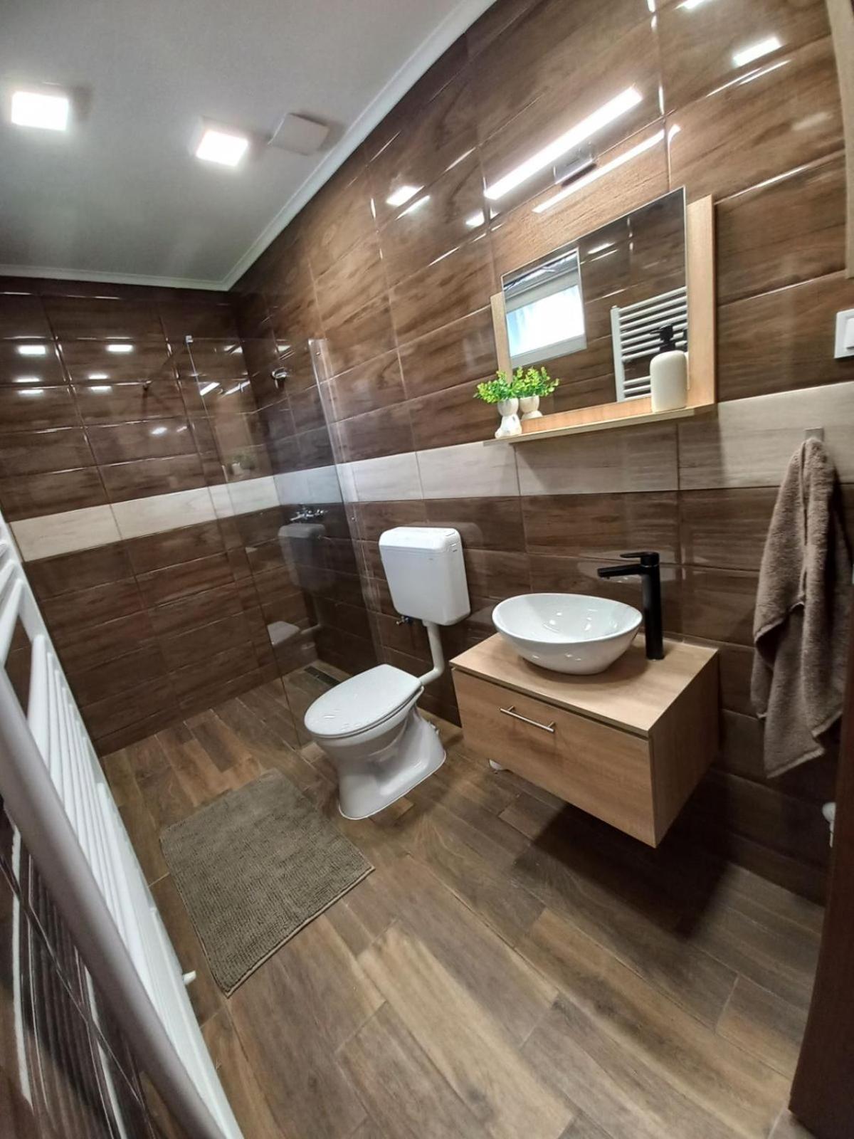 Oazis Apartman Sárospatak Exteriér fotografie